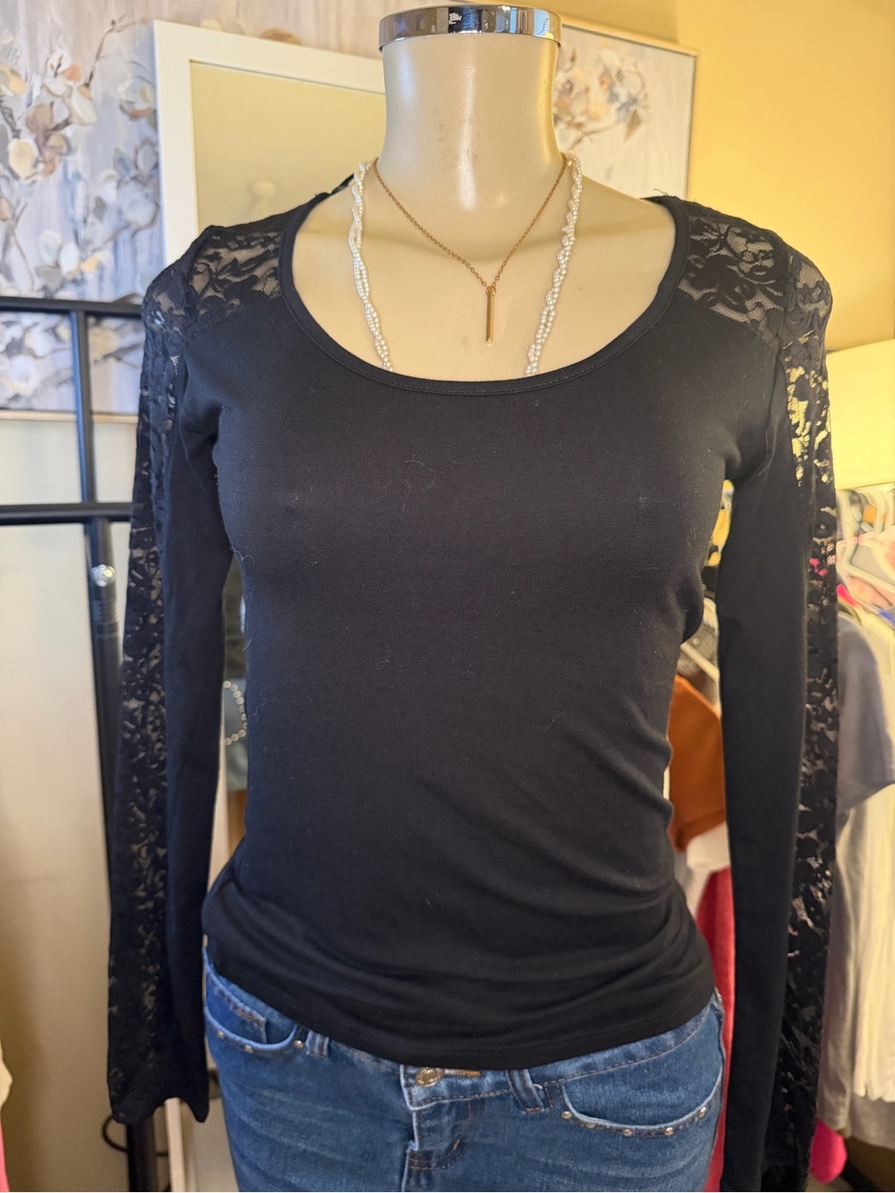 Ambiance Black Long Sleeve Lace Top Size M